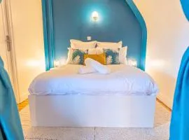 Le Cocon de la Cathédrale - Hypercentre Evreux - Jungle Chic - Vue sur l'Iton et Cathédrale