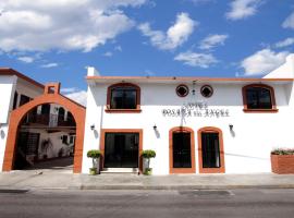 Hotel Posada del Angel, hotel cerca de Aeropuerto Internacional Manuel Crescencio Rejón - MID, 