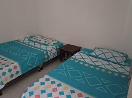 Apartamentos Amplios y Comodos para 4 personas, hotel v destinaci La Mesa