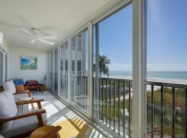 Spectacular Gulf Front Residence in Exclusive Sanibel Surfside