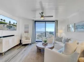 Shipwatch 308B by Wild Dunes, Oceanfront Condo with Resort Amenity Access