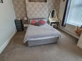Private Luxury Double Room In Cardiff