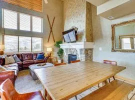 Hot Tub and Mtn-View Deck Townhome in Eden