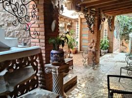 Hostal Refugio, bed and breakfast en Sanct&oacute;rum