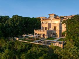 Island Diary Hillside Private Hot Spring Manor, khách sạn ở Dapeng