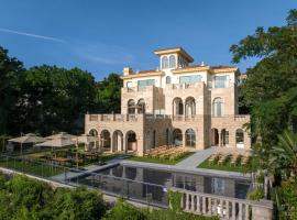 Island Diary Hillside Private Hot Spring Manor, hotel v destinaci Dapengcheng