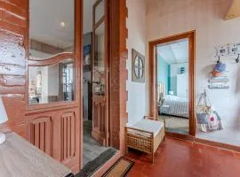 Maison avec jardin clos, proche océan et centre, WIFI, 7 pers, clim, plancha, non-fumeur - FR-1-521-101