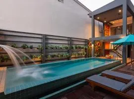 Recenta Style Phuket Town