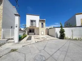 Casa el Roble Oeste, Minimalist