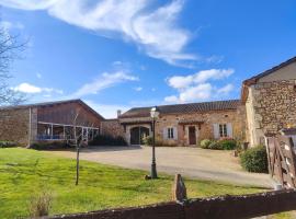 Refuge Champêtre - Piscine intérieure - Détente, ξενοδοχείο σε Salles
