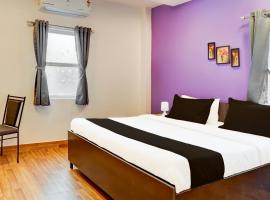Super Hotel O Bopodi Near Pune IT Park, hotel v destinaci Dāpuri