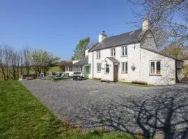 Ty'n Pwll Farm