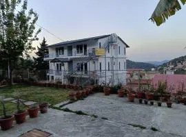 Shri Rudra Home Stay - Triple Bed, Rooms