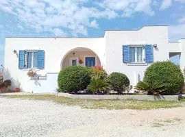 Tzitzi Pistachio Villa