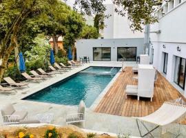 칼비에 위치한 호텔 Best Western Hotel Casa Bianca, Piscine Intérieure et Extérieure