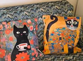 Liège centre 6 rue montagne sainte Walburge, 4000 Liège, pour 2 pers à 3 minutes de la gare st Lambert