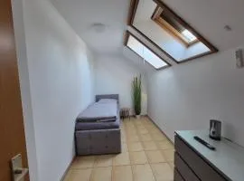 Monteurzimmer 3 am See mit Garten