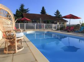 Chez Louis, Hotel in Revel-Tourdan