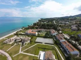 Simonidis Seaside Apartment by RentalsPro - Pefkohori Halkidiki