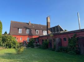 Großzügige Ferienwohnung nahe Berlin, Hotel in Nauen