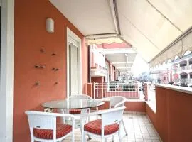 SE134 - Marotta, bilocale con balcone e garage