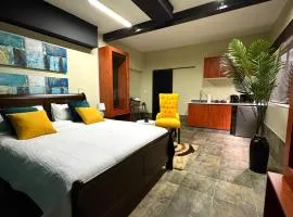 Cozy Flat in Glen Erasmia Estate