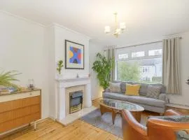 Bright, stylish townhouse