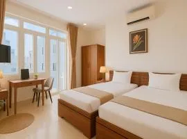 Thư Thái Hotel - Lunaria Maison Group