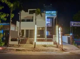 Hotel White at Vasundhara - Couple Friendly