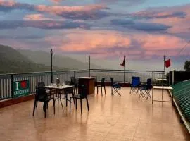 Hotel Kasauli Green View By StayApart
