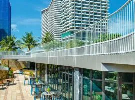 FLC SEA TOWER QUY NHƠN Nhiều hạng phòng cho cặp đôi, gia đình, bạn bè, bồn tắm, hồ bơi có phí