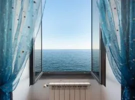 La Finestra sul Mare