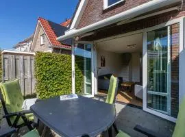 Vakantiehuis Domburg, rustig gelegen op loopafstand van strand