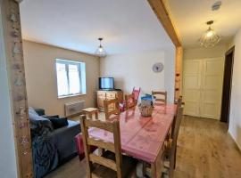 Charmante maison à Xonrupt-Longemer, 80 m² avec jardin, hotel in Xonrupt-Longemer