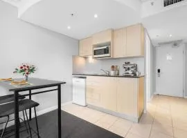 KozyGuru | Haymarket | Top-notch City Adobe