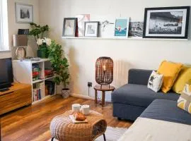 Cosmopolitan Totnes - A Charming Couples Retreat