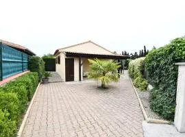 Maison 6 personnes climatisée dans résidence avec piscine à 900 M des plages