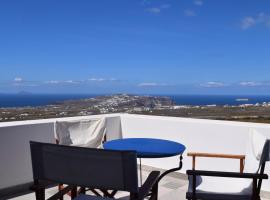 White Ibex, hotel i Emporio Santorini