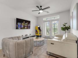Tropical Hideaway Amazing 3 Bed Oasis with Pool, hotel v destinaci Apollo Beach