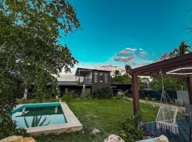 Casa Black, hotel v destinaci Espavé