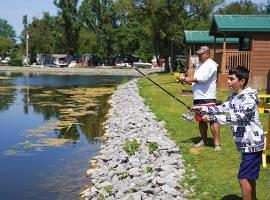 Scugog Landing Resort, hotel v destinaci Port Perry