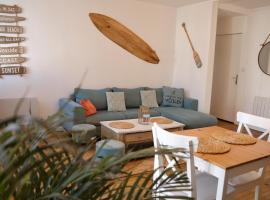Le 8 ∙ Appartement cosy avec balcon vue sur mer, beach hotel in Mers-les-Bains