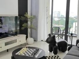 Danga Bay 2BR 2WR - Black Or White - Walk to Beach
