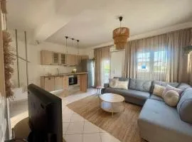 Amaya Villa Karyani