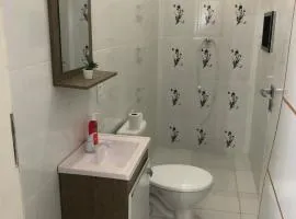 Casa com piscina em Iranduba