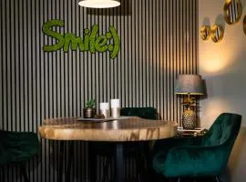 Boutique Apartments by Roy Oberhausen