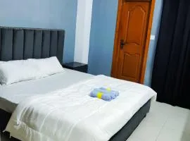 Private and Charm 1Bed Apartment- AC- WiFi- Self-CheckIN