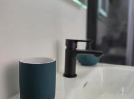 La P'tite Créole, hotel v destinaci Auzon