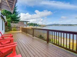 Walk to Beaches Waterfront Home in Port Orchard!