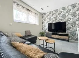 Maison cosy avec jardin & piscine chauffée